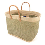Panier artisanal Baly GM aravola luxe bordure rabane en fibres naturelles, avec bande rabane unie, solide et polyvalent. dimensions 55×20×35cm , avec poche intérieure, idéal pour courses, plage, piscine ou ville.