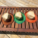 Chapeau artisanal de Madagascar Borsalino Bicolore en fibres naturelles, tressé à la main. Léger, élégant et idéal pour soleil et vacances.