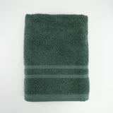 Drap de douche gris en éponge bouclette, doux et ultra-absorbant , idéal pour un séchage rapide et confortable au quotidien.