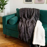 PLAID COUVERTURE POLAIRE XL imitation "Lapin" 220 x 240 Anthracite - Le comptoir de la plage