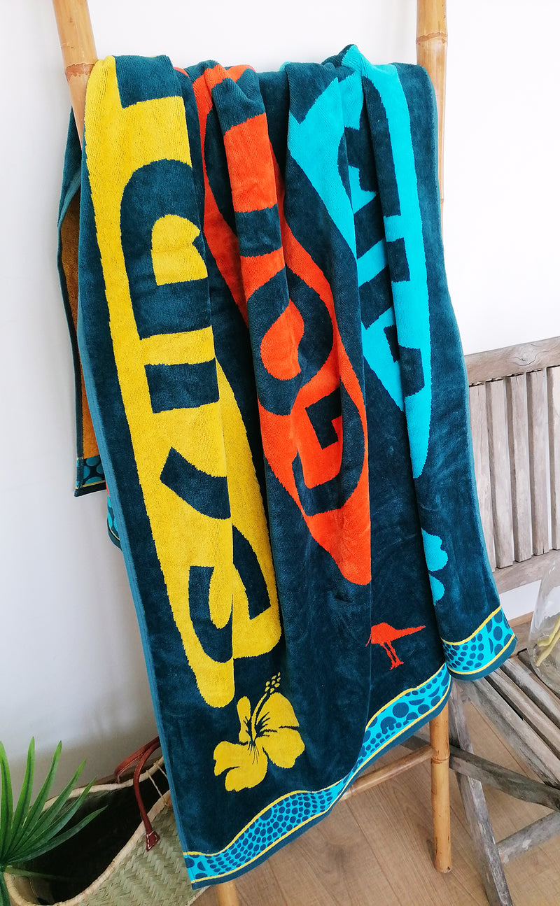 Serviette de plage Sajuta motifs thème surf 100x175cm 470gm² éponge velours Jacquad