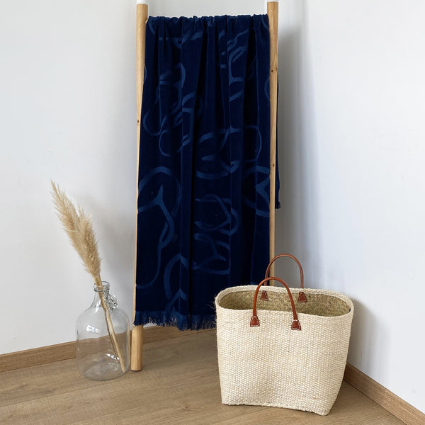 Serviette de plage éponge Velours Jacquard Zapato - Le comptoir de la plage