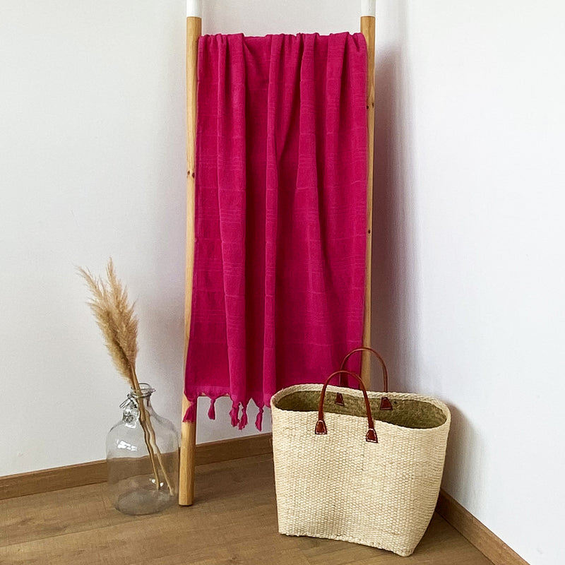 Drap de plage fouta coton Hammam absorbante fuchsia - Le comptoir de la plage