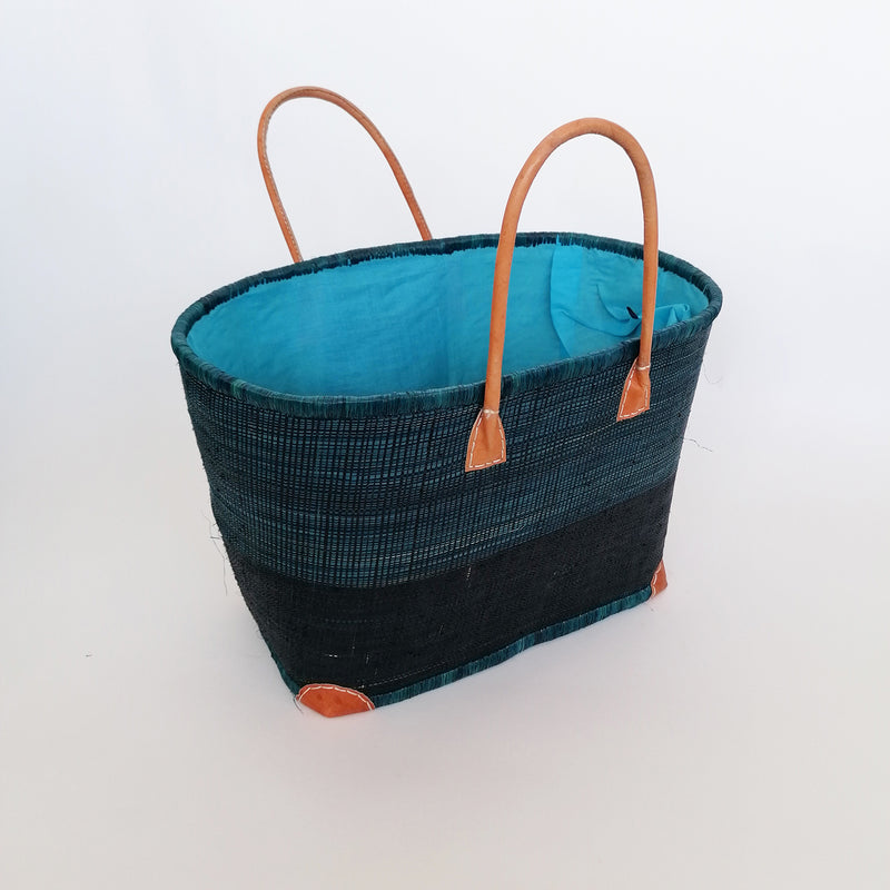 Panier artisanal Mahabo turquoise - Le comptoir de la plage