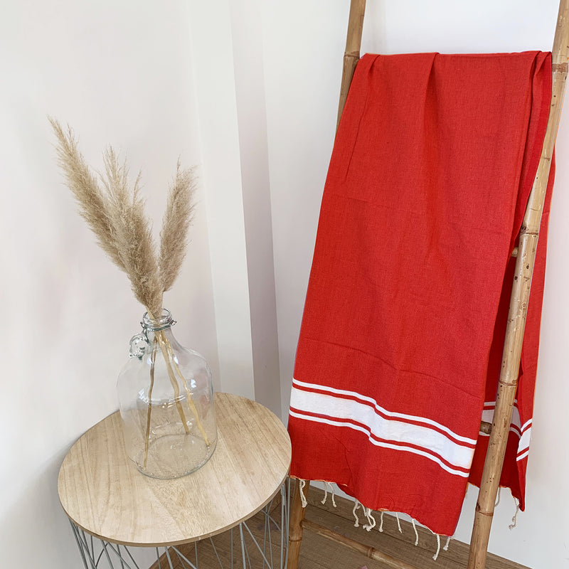 Drap de bain fouta plate traditionnelle Kozo rouge - Le comptoir de la plage