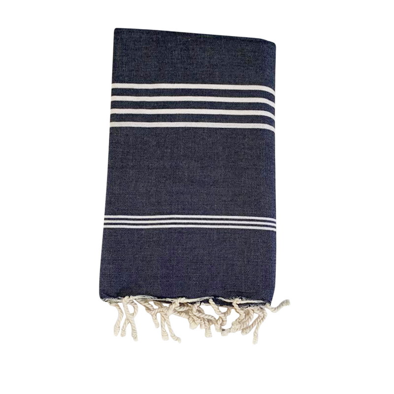 Fouta plate en coton rayée Kolora bleue marine - Le comptoir de la plage