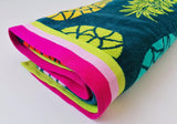 Serviette de plage Ipala motifs ananas multicos sur fond bleu canard 100x175cm 470gm² éponge velours Jacquard 100% coton