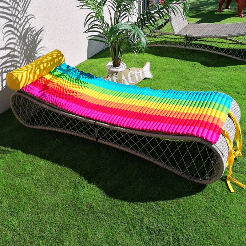 Matelas de plage en coton et polyester Rainbow 60x180cm - Le comptoir de la plage