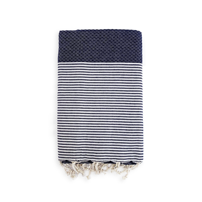 Fouta plate nid d'abeille Mikanda bleue marine - Le comptoir de la plage