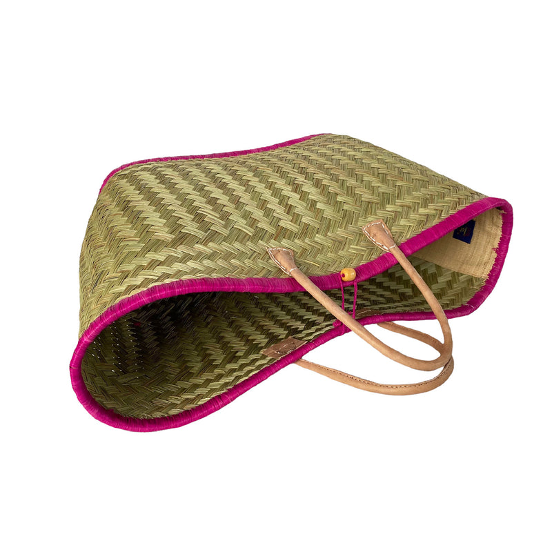 Grand panier artisanal rose fuchsia Feston - Le comptoir de la plage