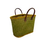 Panier aravola artisanal safran MM en fibres naturelles avec poignées en cuir,  dimensions 38×19×28 cm. Panier solide pour les courses, la plage ou la piscine, également appelé Panier Marché, tressage Aravola