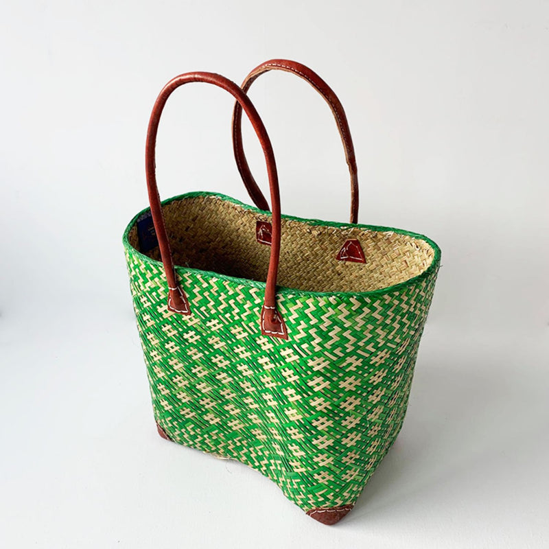 Panier artisanal vert Frise - Le comptoir de la plage