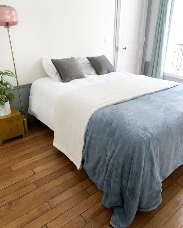 Plaid couverture douce extra large imitation Lapin Gris Bleu - Le comptoir de la plage