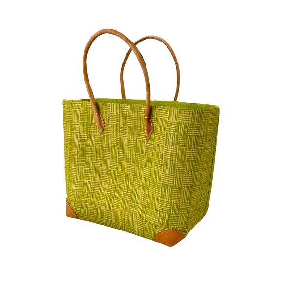 Panier artisanal vert Androka GM - Le comptoir de la plage