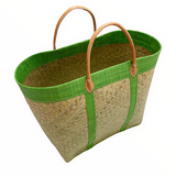 panier artisanal tsimgy vert SGM tressage naturel bordure rabane avec poignées en cuir dimensions 45x20x30 cm idéal pour marché plage ou courses robuste et élégant